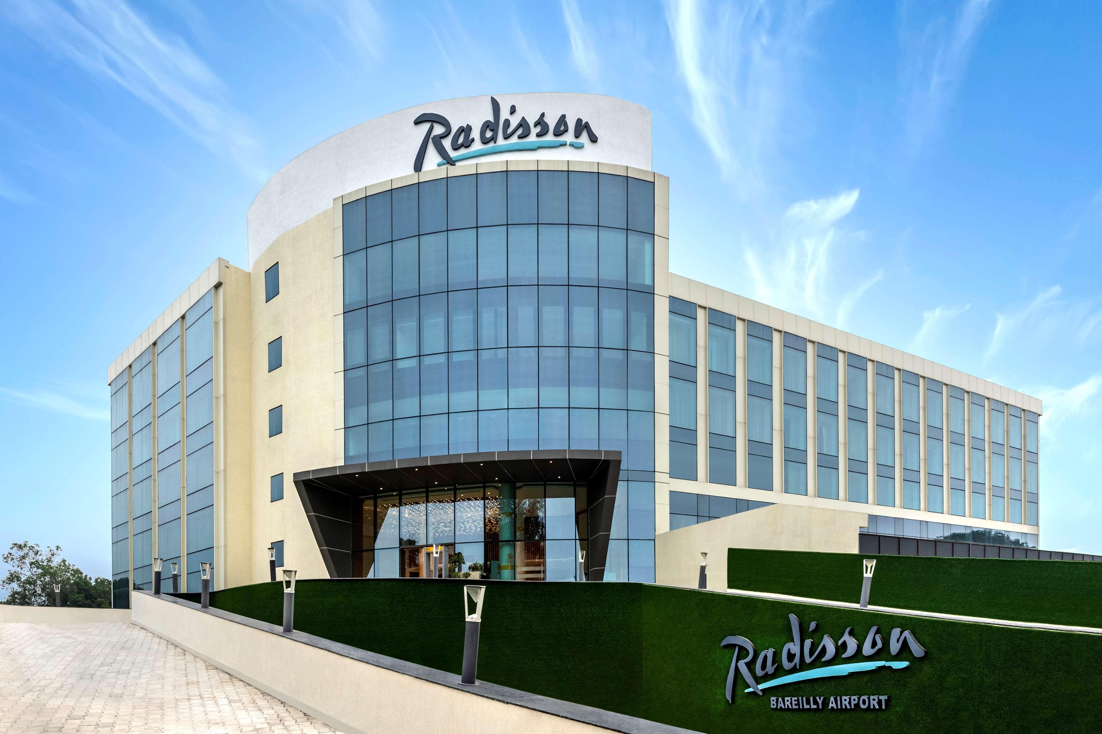Radisson Hotel Bareilly Airport Eksteriør bilde