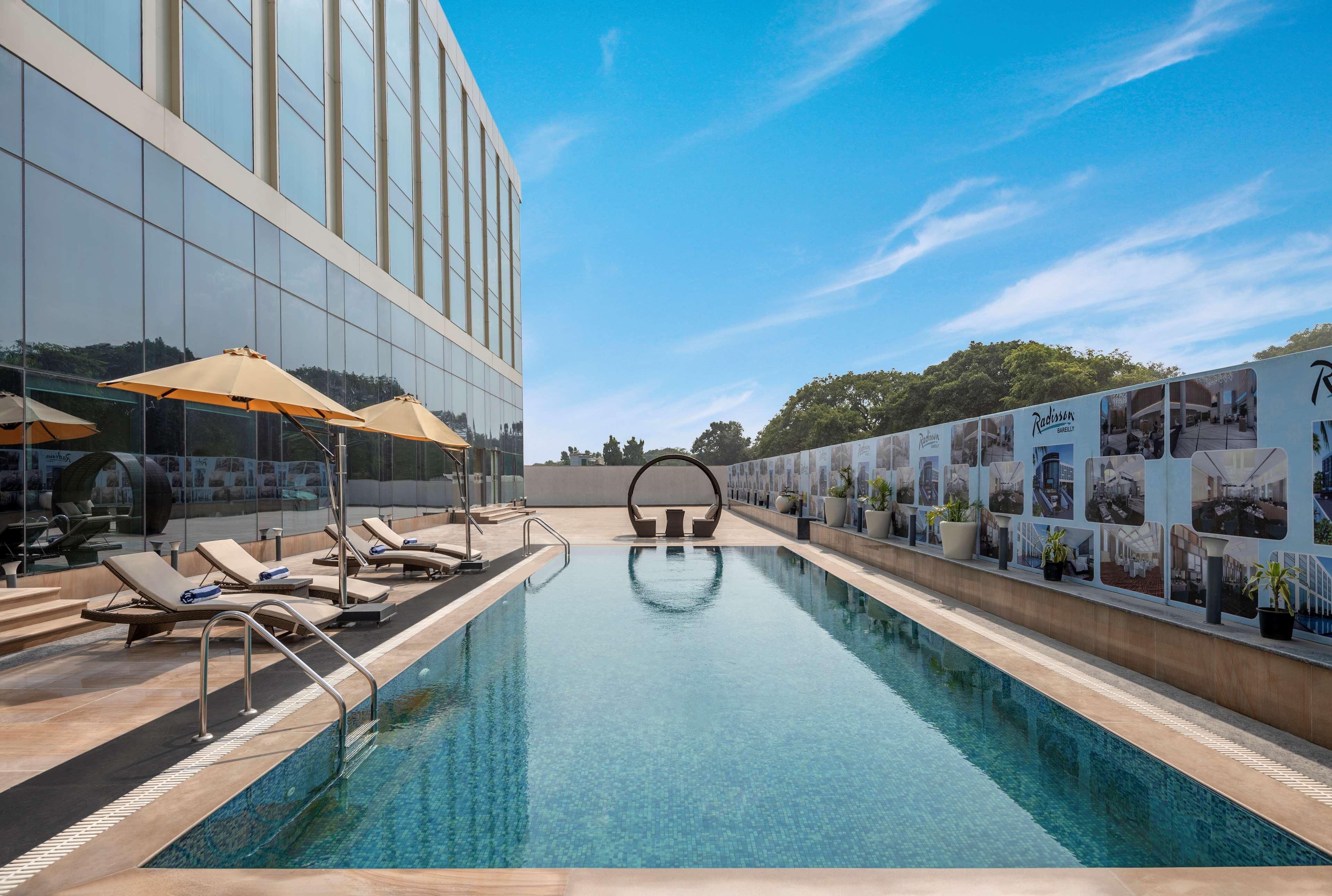 Radisson Hotel Bareilly Airport Eksteriør bilde