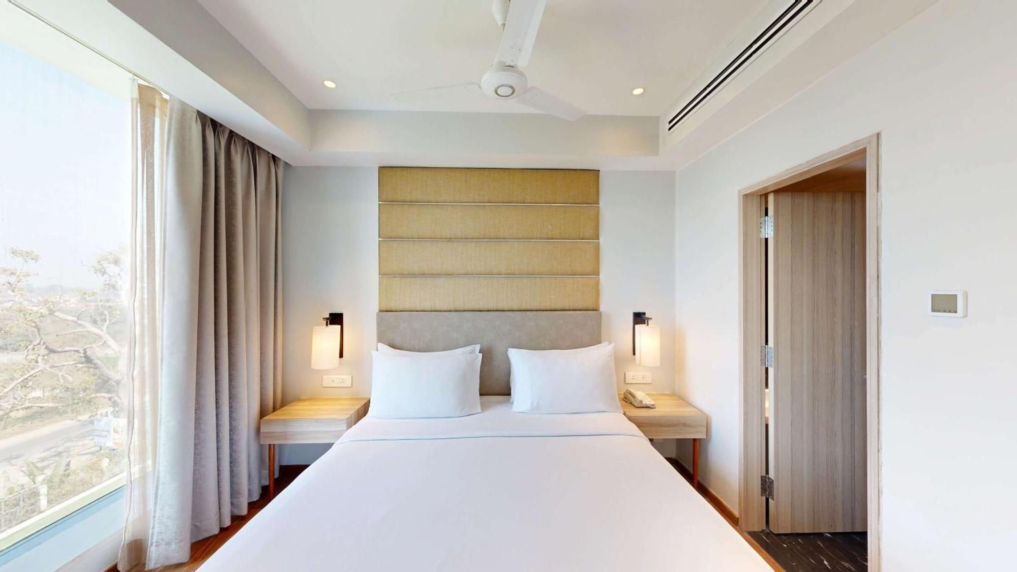 Radisson Hotel Bareilly Airport Eksteriør bilde