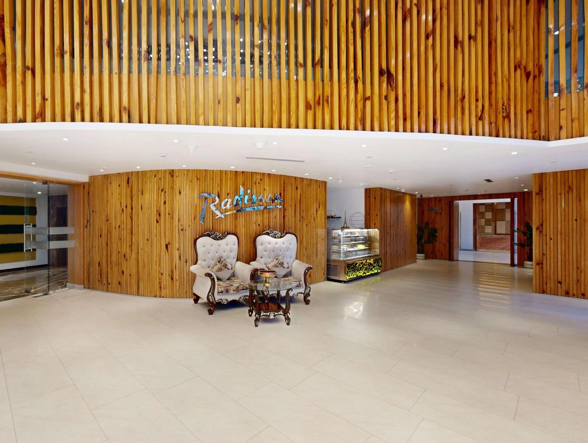 Radisson Hotel Bareilly Airport Eksteriør bilde